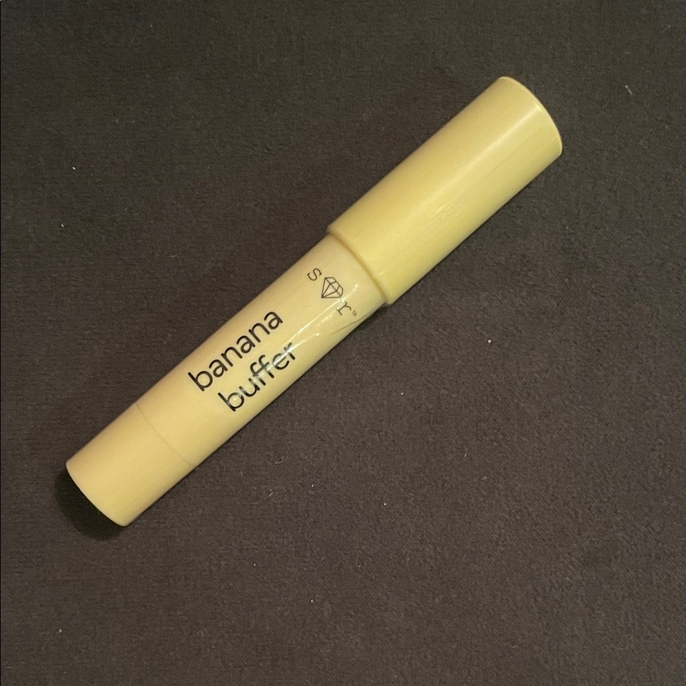 Savor Beauty Banana Buff Lip Balm